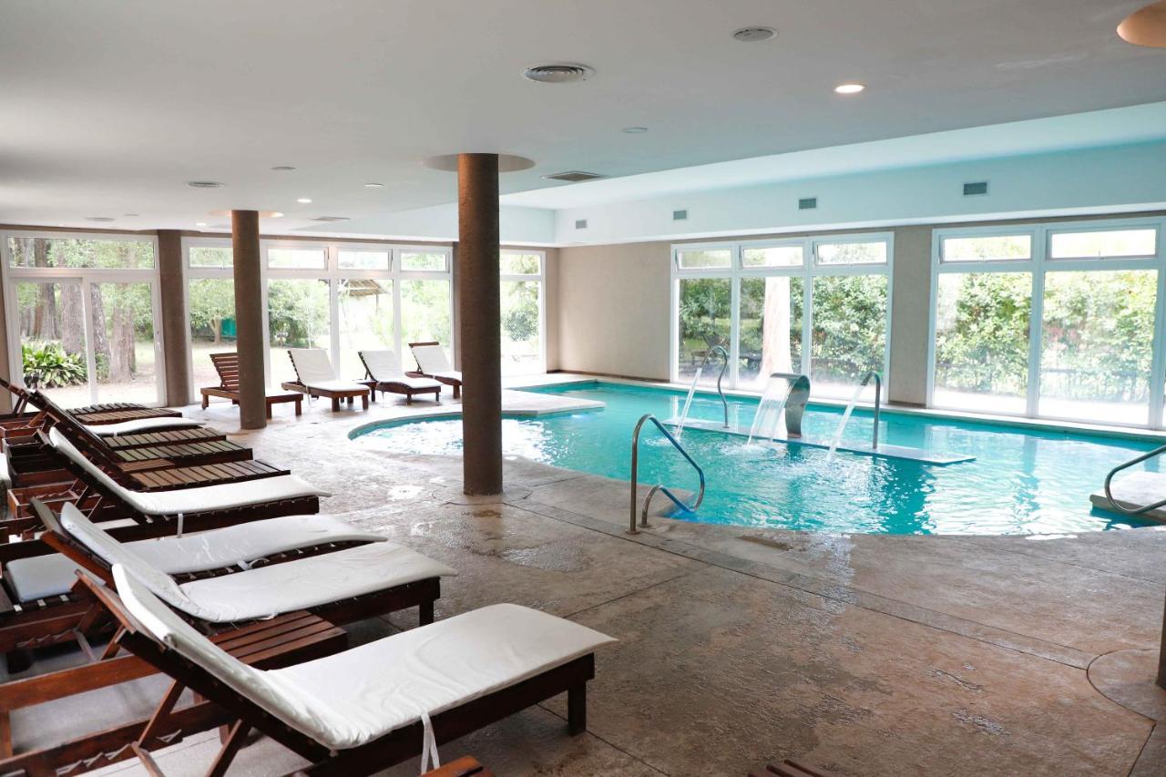Howard Johnson Resort & Spa Escobar Belén de Escobar Esterno foto